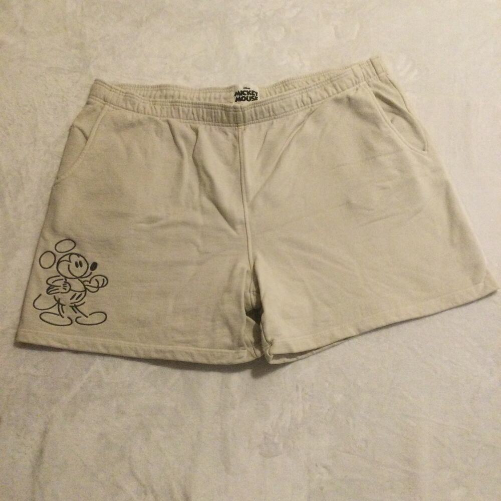 Disney Parks Mickey Mouse Genuine Mousewear Sand Men's 2XL Sweat Shorts‎